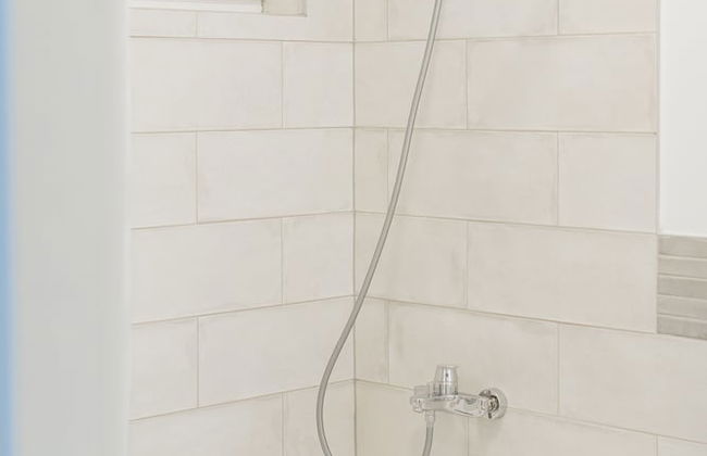 Essenza Charming Two BedRoom Apartment - Photo 45