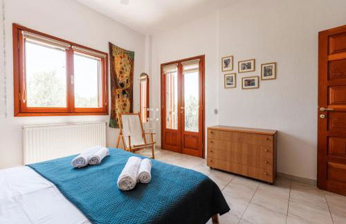 Large Home near Potamos Beach - Photo 6