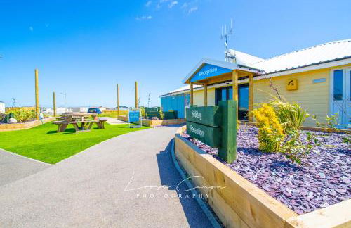 River Lodge Platinum Plus Holiday Home with River Views, Free Wifi & Netflix - Foto 28