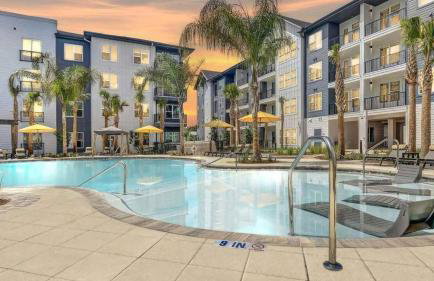 Landing Spectacular 2BD Pool Clubhouse - Foto 31