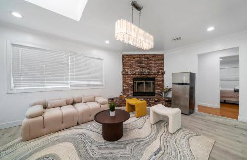 Marbella Lane - Serene and Pristine 2BR Home - Foto 10