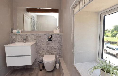 3 Bed in Ashford In The Water oc-pk501 - Photo 13