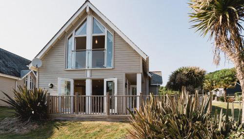 Trewhiddle Retreat V31 by Together Travel - Luxury 3-Bedroom Villa - Foto 2