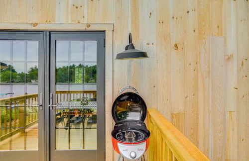 Lakefront Hinsdale Home about 10 Mi to Pittsfield! - Photo 26