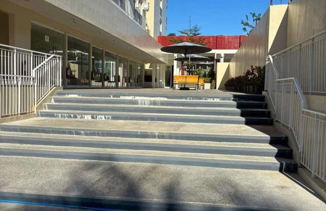 Fullerton Suites - Photo 15