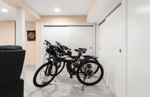 Hot Tub, Electric Bikes, Solo Stove, Projector, Smores - Foto 52