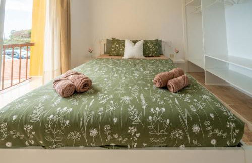 3BR Chalet Valley Moon-Seaviews, Terrace & Parking - Foto 19