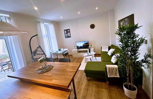 MOLA Apartments-Stilvolle Altstadtwohnung- Seilersee-5 Personen-Terrasse-Grill-Gratis WLAN - Foto 14