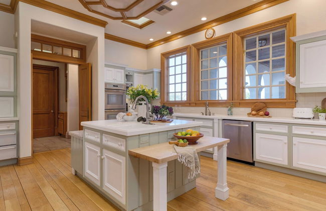 The Pond Estate by Avantstay Maximalist Designer Compound w/ 2 Casitas, Indoor + Outdoor Pools, Tennis Court, & Gorgeous Mountain Views 12k Sqft - Foto 19