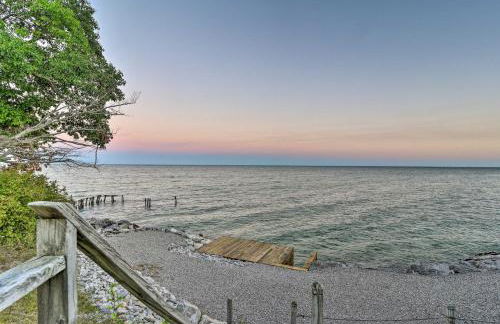 East Tawas Cabin with Lake Huron Access and Views - Foto 22