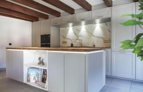 Résidence 90 m2 lumineuse - cour intérieure alsacienne, balcon & parking - Foto 7