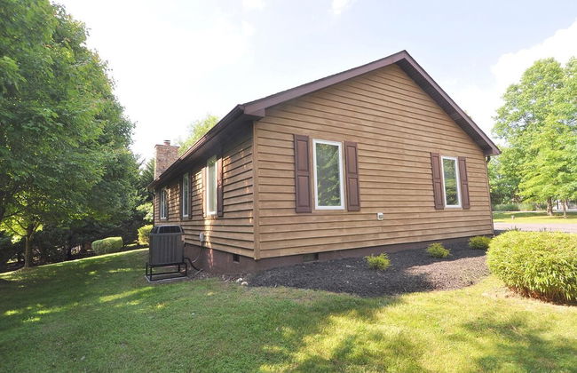 Cacapon Connected - Workplace Retreat - Foto 61