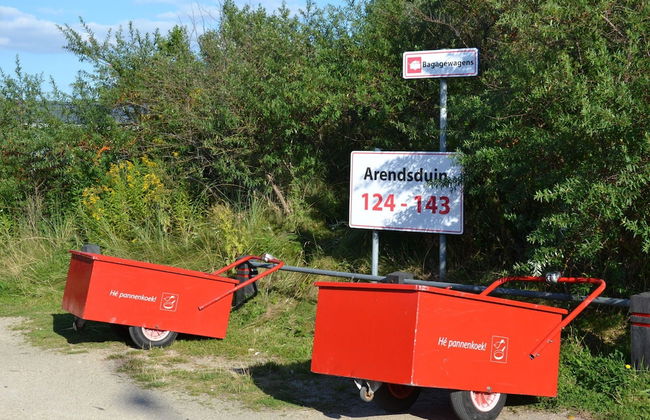 Living Van on the Beach With Sea Views - Photo 20