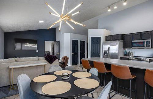 4BR 4BA w Movie Theater Near SLC, Airport, Skis - Foto 17