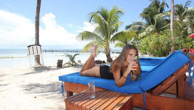 Excursão incrível à beleza da Isla Mujeres com snorkel e bar aberto - Foto 5, Tour único de catamarã para Isla Mujeres