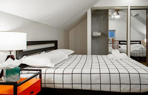 Pentagon City Homestay Parking available - Foto 15