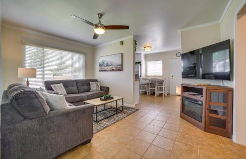 Relax Fireside! Tahoe Area Home 28 Mi to Slopes - Foto 1