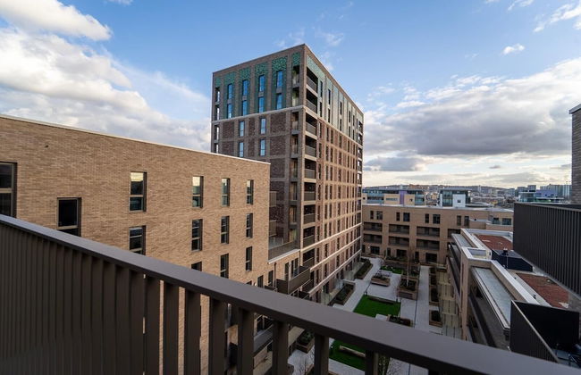 4 Guests - Close Airport - 25min Central London - Foto 11