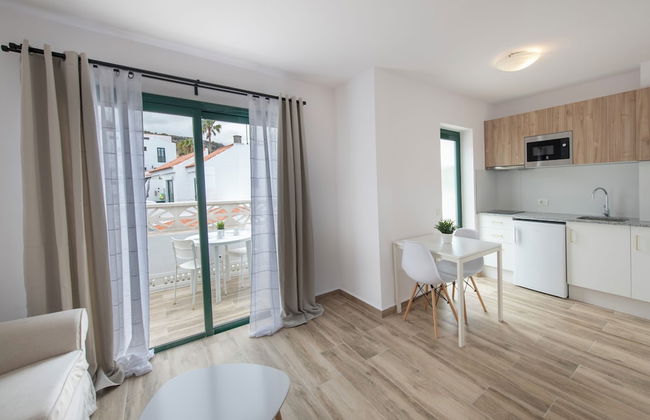 Apartamentos Los Rosales - Photo 41