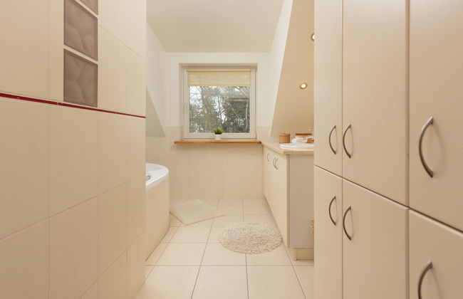 Dom Dostępna 62A - Foto 26