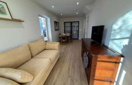 The Coach House - Photo 5