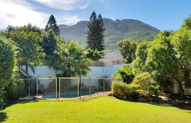 Hout Bay Beach Cottage - Photo 25