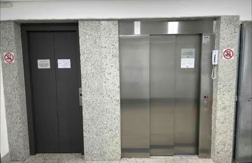 47 Apartamento ao lado Materdei, MPMG, Area privativa, cozinha completa, máquina de lavar e vaga - Foto 33