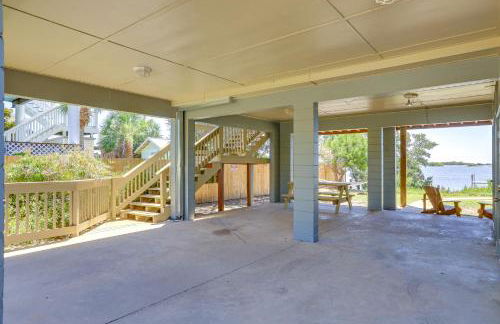 Waterfront Duplex with Dock and Views Near Town! - Foto 18