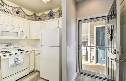 Sunset Beach Resort Condo in Golf Community! - Foto 9