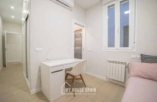 MyHouseSpain - Acogedor piso con patio en Chamberi - Photo 16