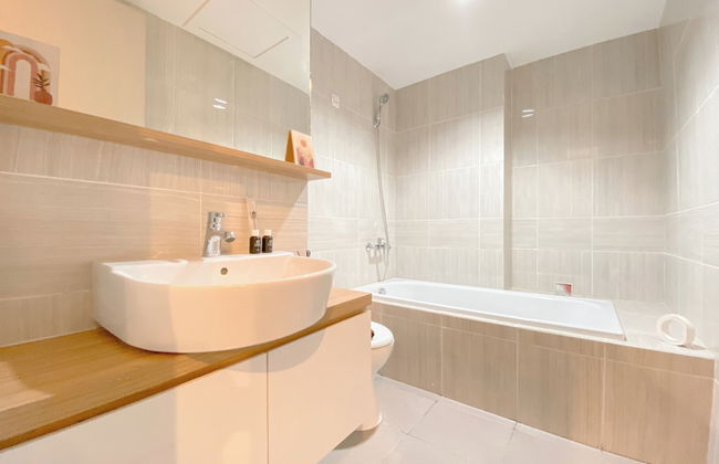 Comfy And Modern 1Br At Vasanta Innopark Apartment - Foto 16