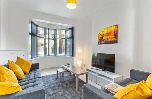 Jasmine Villa A - Ideal for QMC & Uni - Free parking - Photo 1