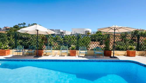 MBird 19 Estoril Apartments 101 - Foto 1, sunbed