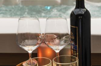 Charming stone apartment with jacuzzi in center of Omiš - Foto 38