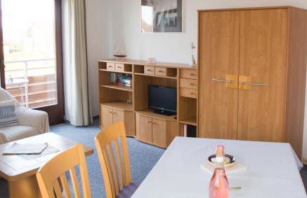 Ferienwohnungen Neue Tiefe - Wohnung Kleiderbügel - Foto 3