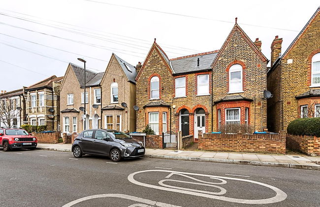 Modern and Spacious Colliers Wood Home - Foto 45