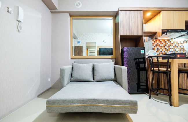 Classic 2BR Bassura City Apartment - Foto 21