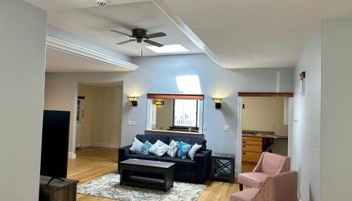 Spacious Medford Gem - Foto 4