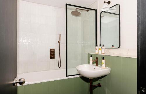 Native King’s Wardrobe, St. Paul’s - Foto 68