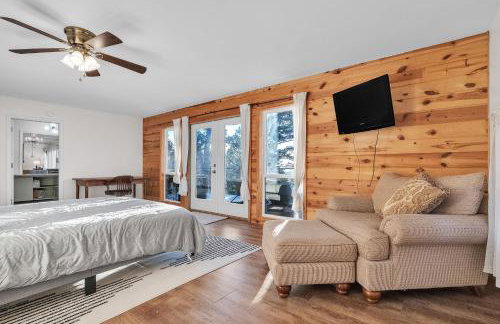 Lakefront Escape on Lake Hudson cabin - Foto 12