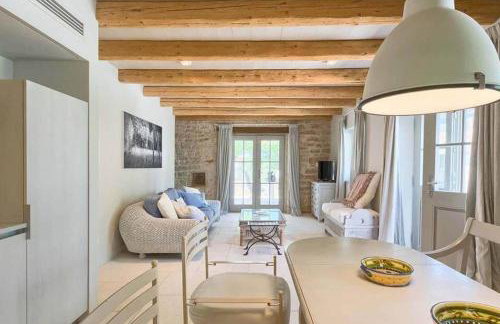 Villa Charlotte for 14 persons with 73m2 Pool in Central Istria - Daily Housekeeping & Breakfast Service - Foto 36