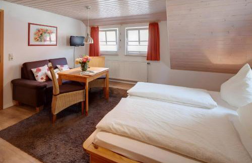 Hof in L i e b e s d o r f - Photo 40