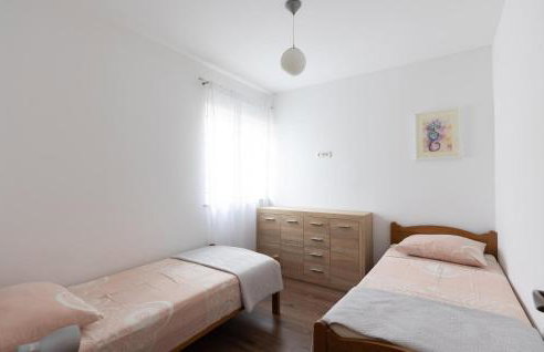 Nice Home In Prapatnica- Seget - Foto 32