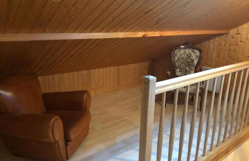 Chalet spacieux avec balcon, WiFi gratuit, proche lac et station de ski - FR-1-589-140 - Photo 21