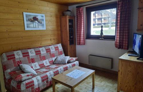 Deux-pièces confortable proche ski avec balcon et parking - Foto 11