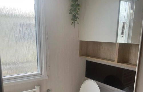 2 Bed-Sleeps 6 -Patio-Parking-Pet Friendly - Foto 3