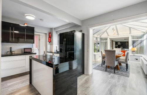 6 bedroom home for contractors and families - Photo 19