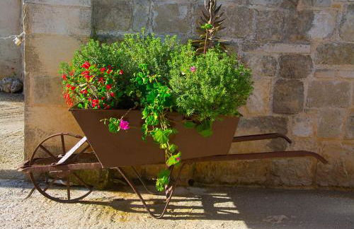 St George's Castle House - Photo 4