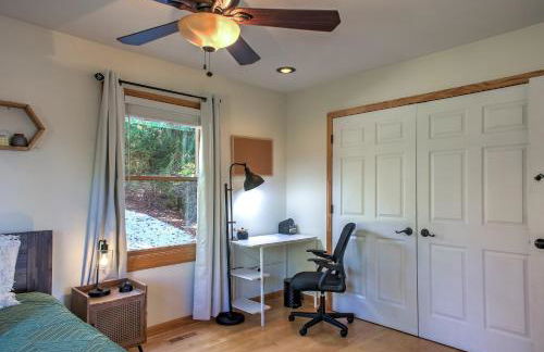 Stunning Mountain Cabin with Views and Hot Tub - Foto 36