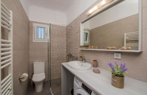 Family by the sea Syros - Photo 21